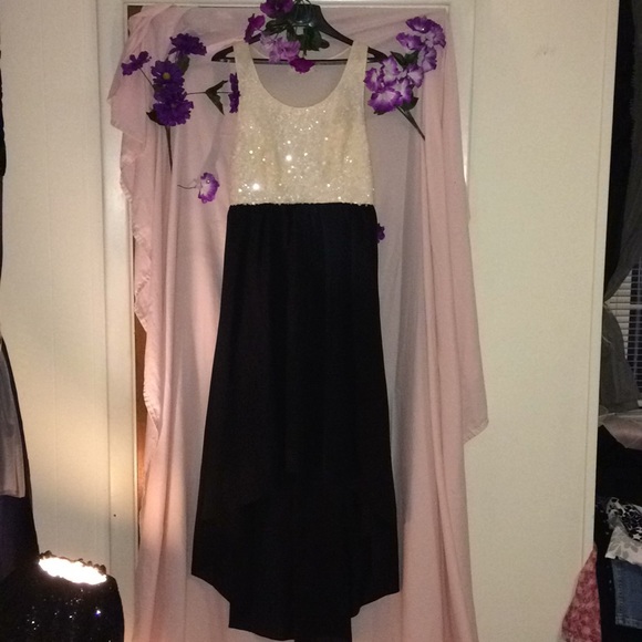 Areve Dresses & Skirts - Dress Macy’s Dress Medium!’